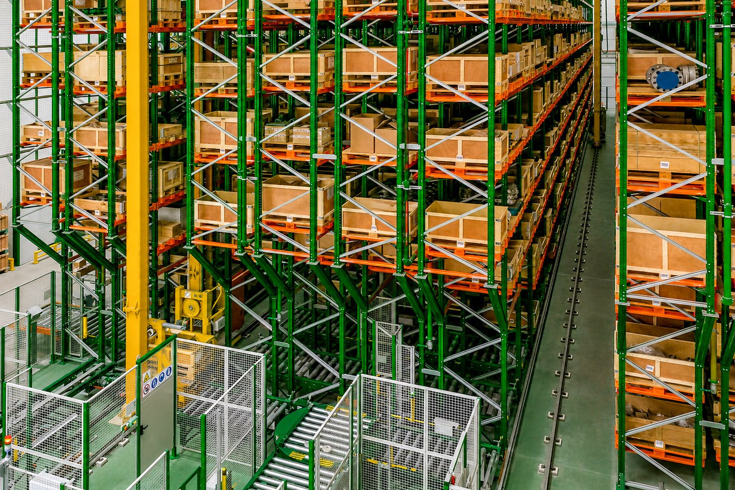 Vertical Lift Modules (VLMs)