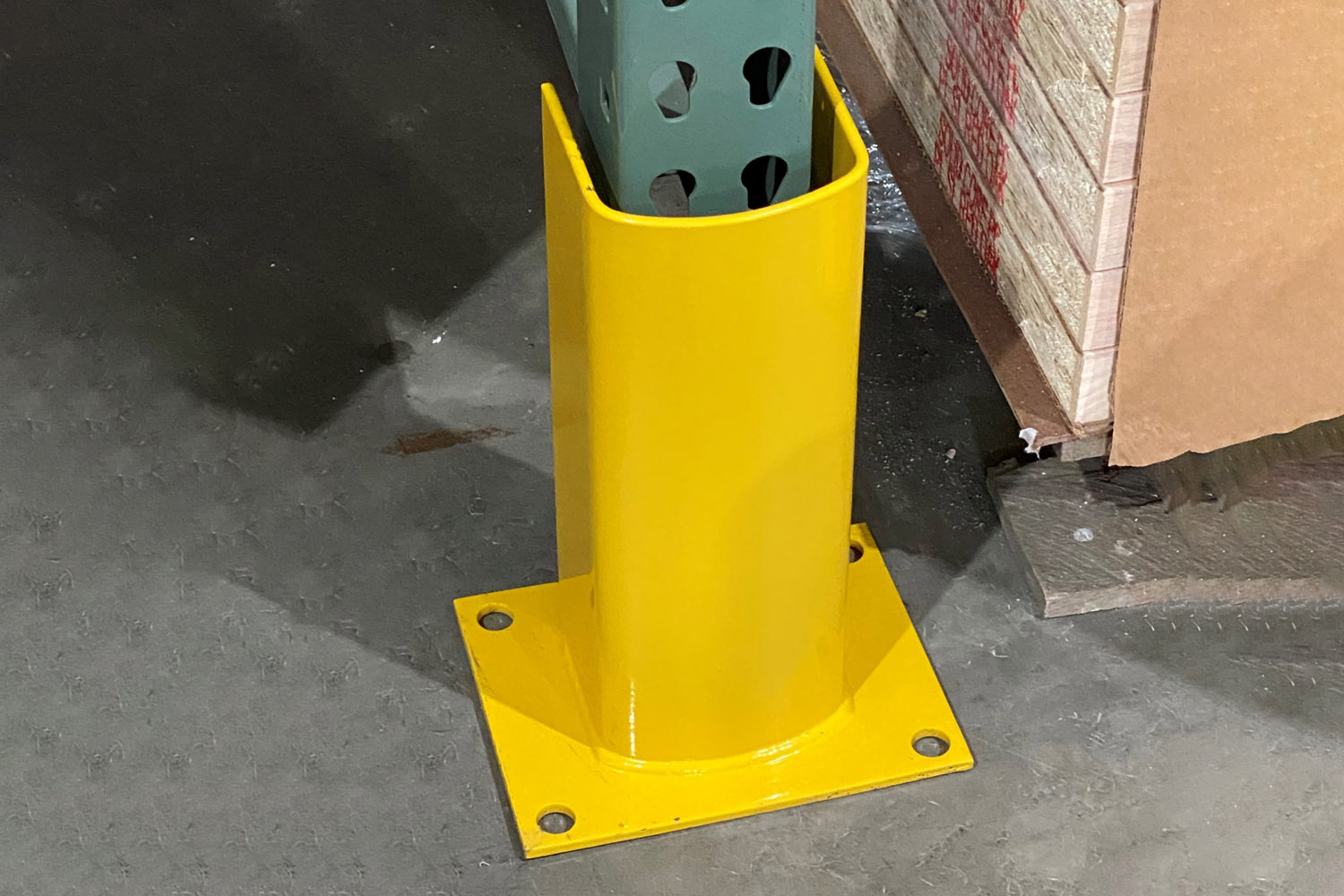 Floor Mounted Protector