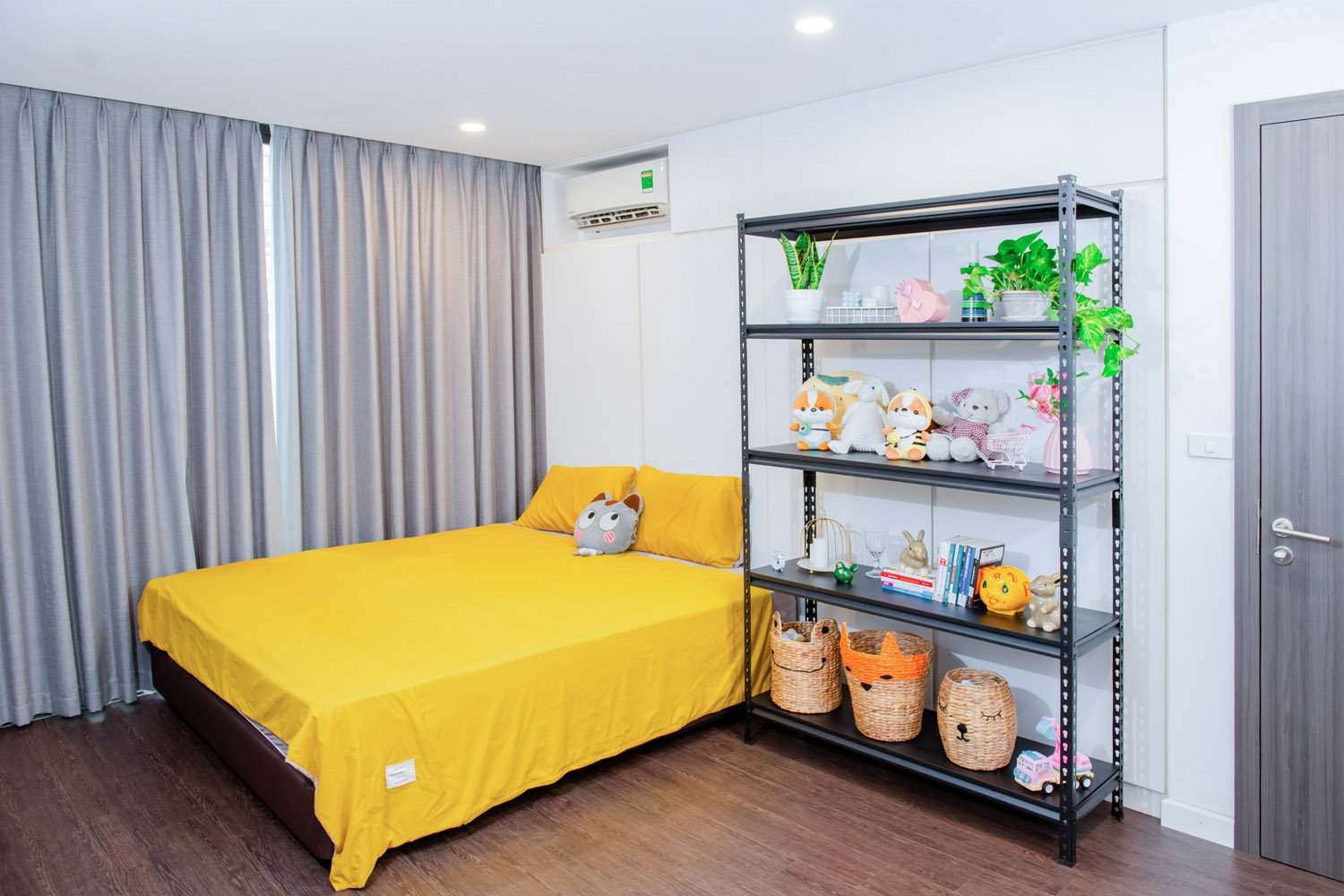 Engineered slotted angle shelving for reliable light-to-medium industrial and commercial storage