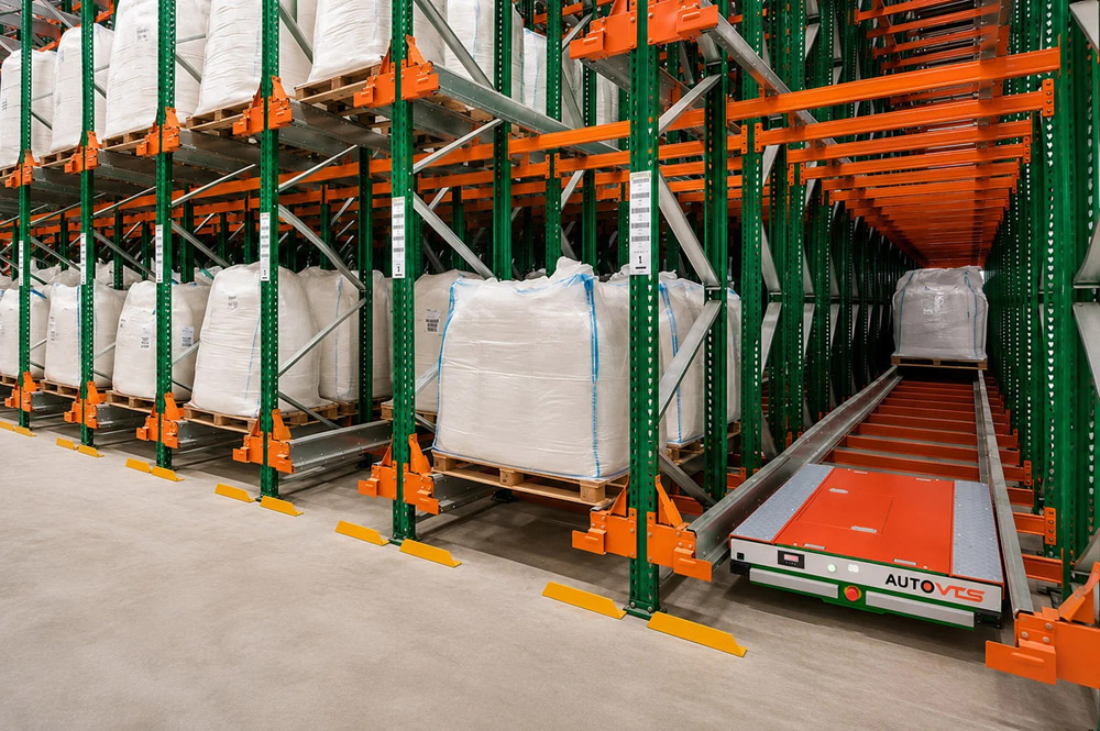 Vinatech Shuttle Racking System